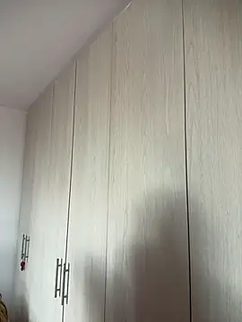 Mia dca online show from November 2025 06:08:01 PM