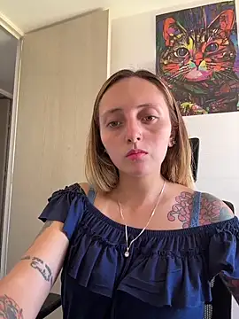 Mia dca online show from December 2025 03:30:01 PM