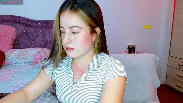 Hanssel tess online show from December 2025 07:42:02 PM