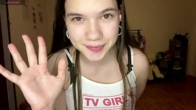 AlmetaBradicich online show from November 2025 04:29:01 PM