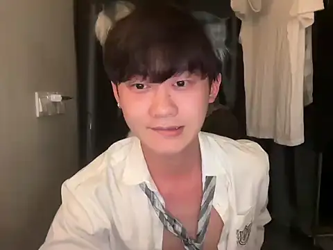 Snapshot of iambennet chatting on November 2025 03:11:02 PM iambennet online show from November 2025 03:11:02 PM