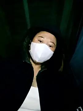 Ducky27021991 online show from January 2026 04:53:02 PM