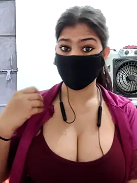 Snapshot of Miya_sistar chatting on April 2026 06:44:02 AM Miya sistar online show from April 2026 06:44:02 AM