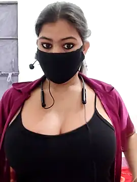 Snapshot of Miya_sistar chatting on April 2026 05:40:01 AM Miya sistar online show from April 2026 05:40:01 AM