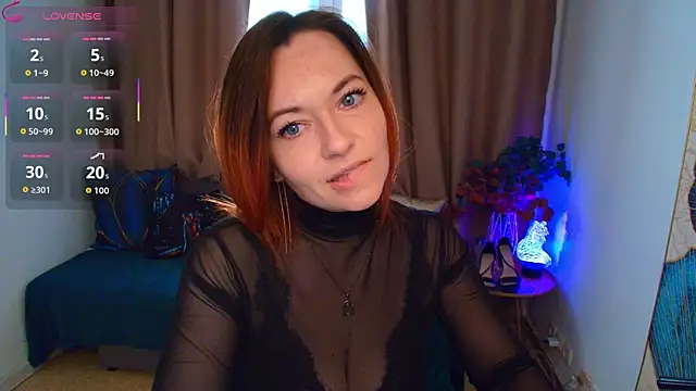 Snapshot of Serena_Foxxx chatting on April 2026 02:33:02 AM Serena Foxxx online show from April 2026 02:33:02 AM