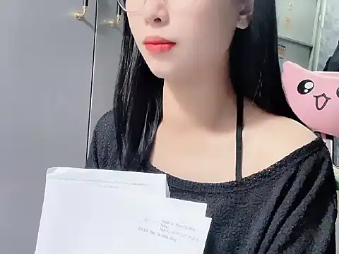 Snapshot of Hellen039 chatting on October 2025 04:02:02 AM Hellen039 online show from October 2025 04:02:02 AM