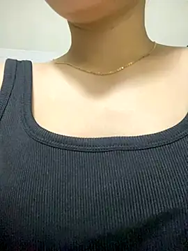 Snapshot of -Harper- chatting on October 2025 02:19:01 PM -Harper- online show from October 2025 02:19:01 PM