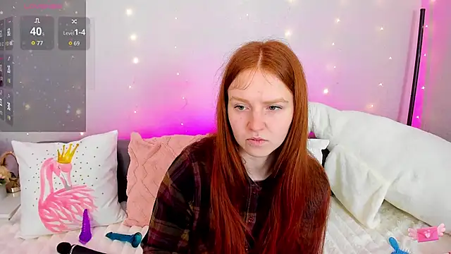 Snapshot of Evarey_ chatting on April 2026 05:12:02 AM Evarey online show from April 2026 05:12:02 AM