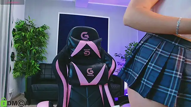 Snapshot of KaiaPearl chatting on November 2025 04:12:01 AM KaiaPearl online show from November 2025 04:12:01 AM