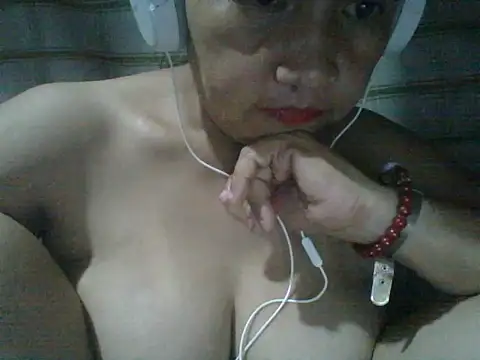 Snapshot of xxxsuckyourdick4u chatting on April 2026 01:27:02 PM xxxsuckyourdick4u online show from April 2026 01:27:02 PM