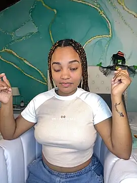 Snapshot of bbyalexxxa chatting on October 2025 01:12:02 PM bbyalexxxa online show from October 2025 01:12:02 PM