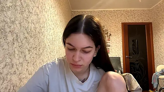 Snapshot of Wallazar_cute chatting on October 2025 01:40:02 PM Wallazar cute online show from October 2025 01:40:02 PM