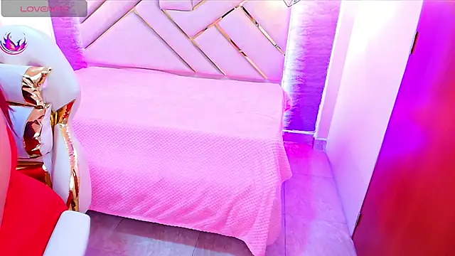 Addyy 02 online show from October 2025 11:31:01 AM