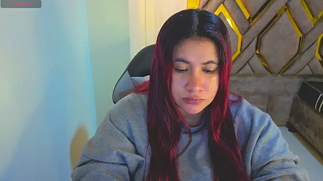 Addyy 02 online show from November 2025 02:55:01 AM