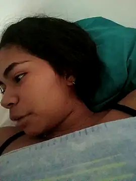 Ammyy Wood  online show from October 2025 10:04:01 PM