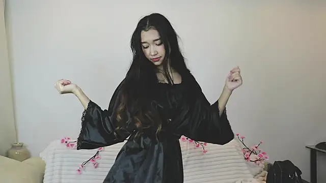 Snapshot of SelinaLukas chatting on October 2025 04:29:02 PM SelinaLukas online show from October 2025 04:29:02 PM