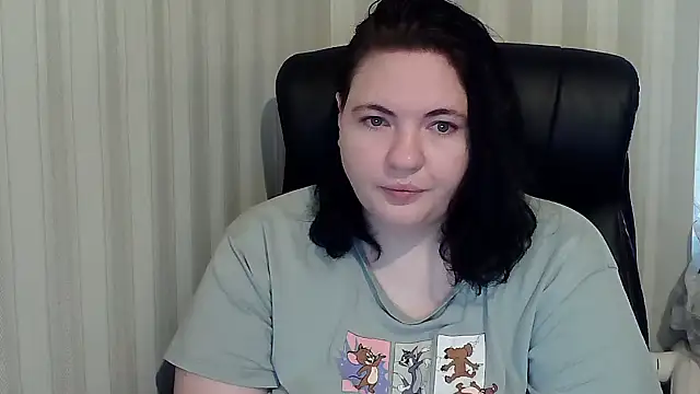 Snapshot of XLisaBlueXs_ chatting on October 2025 08:04:01 AM XLisaBlueXs online show from October 2025 08:04:01 AM