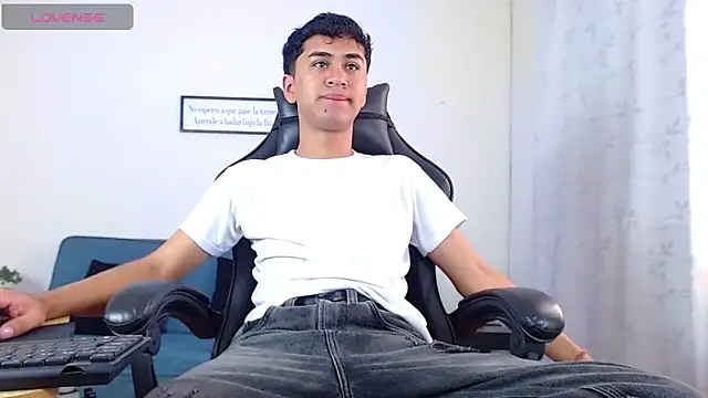 Alancum7 online show from April 2026 12:52:02 PM