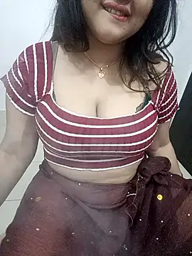 Beauty Queen Soniya online show from November 2025 08:08:01 PM