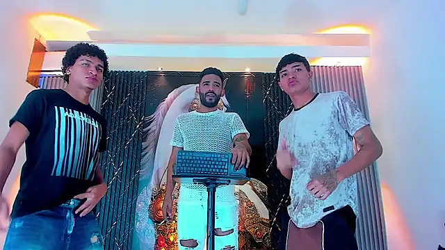 Snapshot of _Gods_of_Olympus_ chatting on October 2025 04:35:02 AM Gods of Olympus online show from October 2025 04:35:02 AM