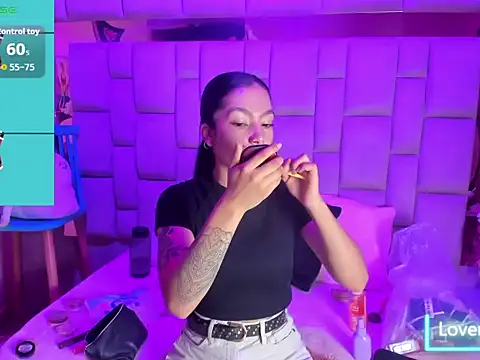 Gisell Squirt  online show from November 2025 12:27:01 PM