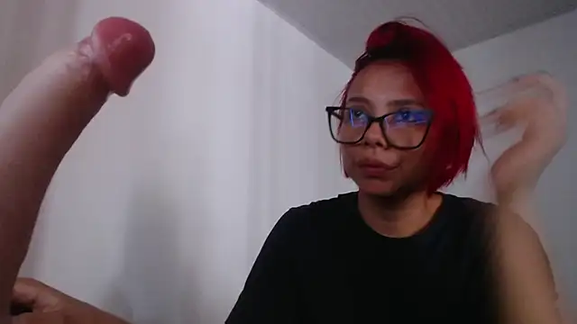 Snapshot of firer-red69 chatting on October 2025 03:34:01 PM firer-red69 online show from October 2025 03:34:01 PM