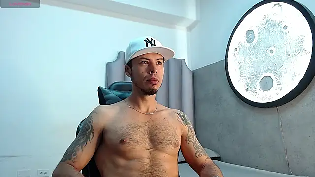 Rurik Jones online show from October 2025 11:47:01 AM