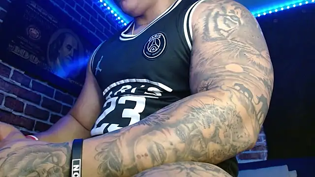 jordan bigcock  online show from October 2025 04:35:02 AM