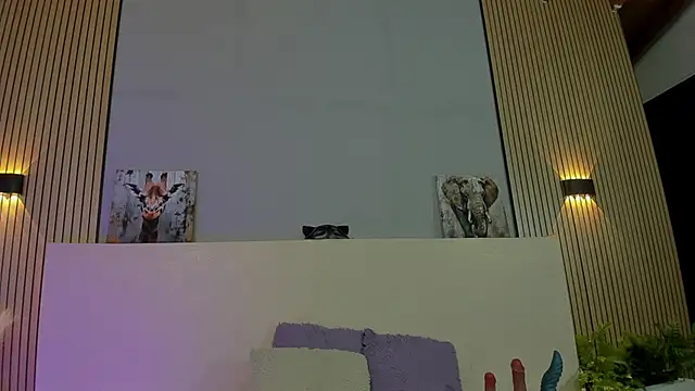 Snapshot of TianaGlow44 chatting on March 2026 05:40:01 PM TianaGlow44 online show from March 2026 05:40:01 PM