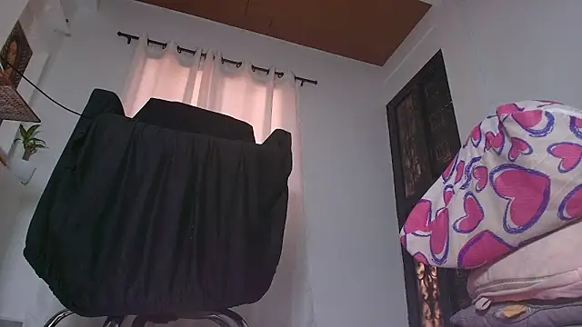 Snapshot of s-sweett chatting on February 2026 08:21:01 PM s-sweett online show from February 2026 08:21:01 PM