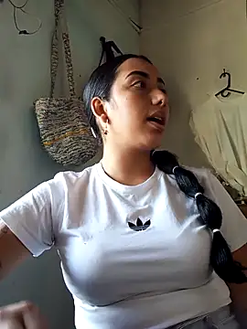 Queen sofya online show from November 2025 08:29:01 PM