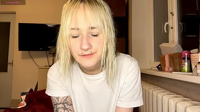 Ulemonala Cute online show from December 2025 06:49:01 PM