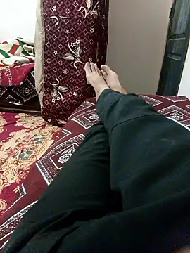 latarak321 online show from November 2025 05:56:01 PM