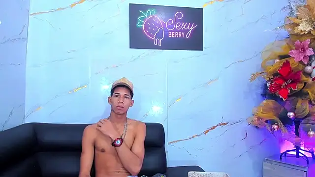 Little nicoll online show from December 2025 10:51:01 PM