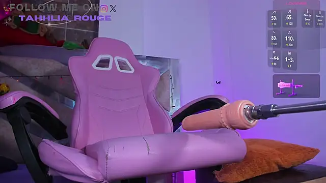 tahhlia rouge online show from December 2025 07:53:02 PM