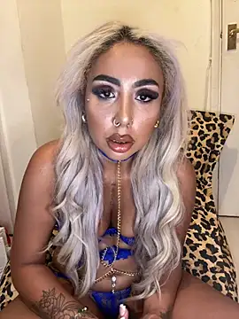 Snapshot of zara_bellexx chatting on April 2026 07:11:01 PM zara bellexx online show from April 2026 07:11:01 PM