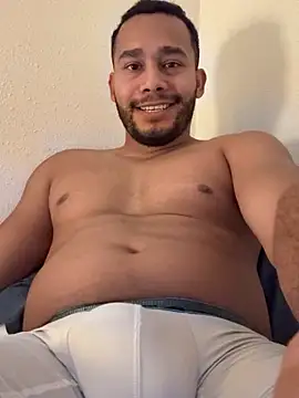 yeison-69 online show from October 2025 05:01:01 PM