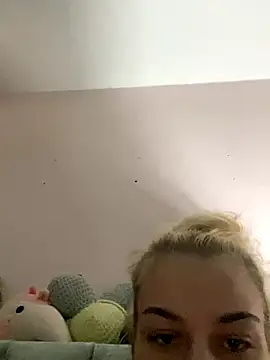 babygirl1906 online show from October 2025 04:26:01 PM