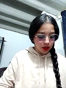 Eloisa smith online show from October 2025 04:55:02 AM