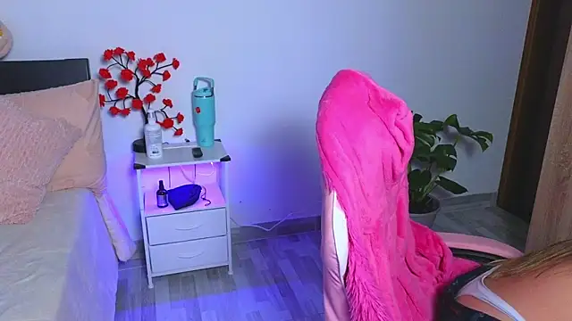 Snapshot of Ambeer_star chatting on April 2026 12:09:02 AM Ambeer star online show from April 2026 12:09:02 AM