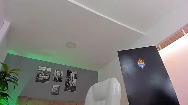 Vannelope bigboobs online show from November 2025 12:16:01 PM