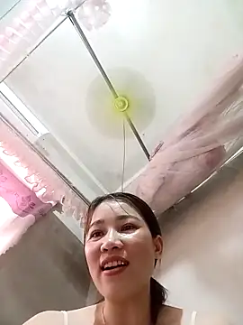 ladzy sexy online show from April 2026 07:02:01 AM