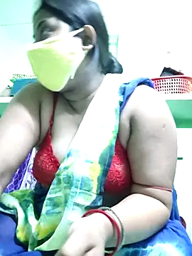 Snapshot of MAGGO-11 chatting on October 2025 09:19:02 AM MAGGO-11 online show from October 2025 09:19:02 AM