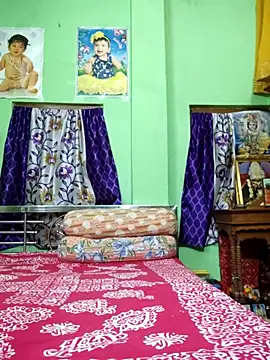 Snapshot of MAGGO-11 chatting on October 2025 09:30:02 AM MAGGO-11 online show from October 2025 09:30:02 AM