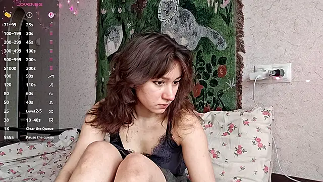 Snapshot of MiaLovelyOne chatting on March 2026 07:45:02 AM MiaLovelyOne online show from March 2026 07:45:02 AM