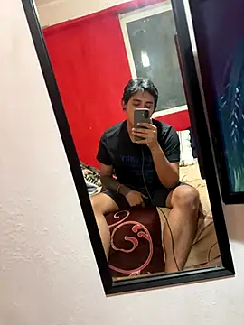 Snapshot of cssaris chatting on October 2025 05:48:01 AM cssaris online show from October 2025 05:48:01 AM