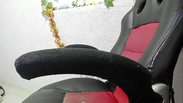 soffycarter1 online show from October 2025 10:56:01 PM