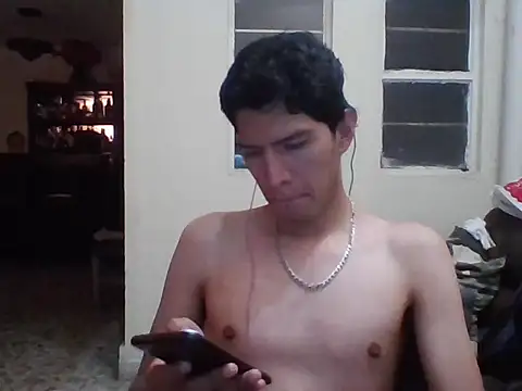 Snapshot of TheHiddenMark chatting on October 2025 06:13:02 AM TheHiddenMark online show from October 2025 06:13:02 AM