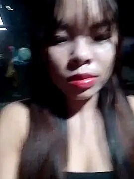 hello-cute online show from October 2025 01:08:02 AM