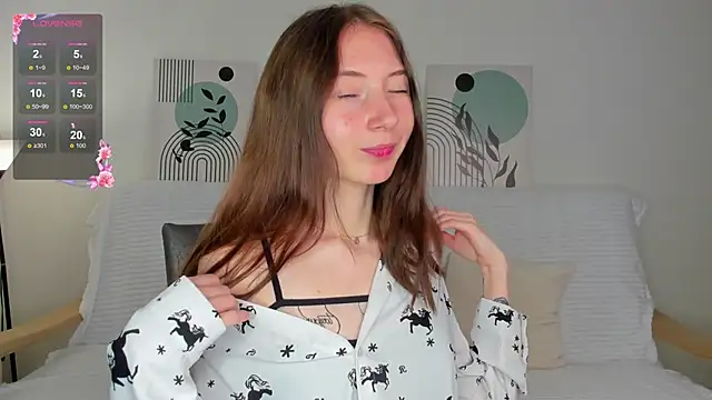 Snapshot of try_love_ chatting on November 2025 08:04:01 AM try love online show from November 2025 08:04:01 AM